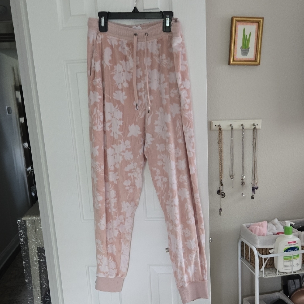 LuLaRoe Cozy Bethany Velour Sweatshirt/Cozy JAX Sweatpants Set - Picture 12 of 16